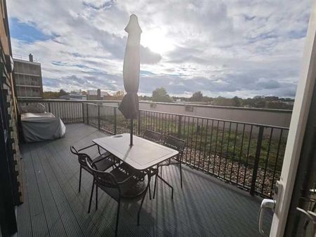 Flat , Garraway Apartments, East Acton Lane, London - Photo 5