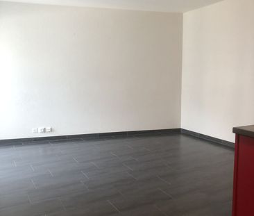 Joli studio à louer à Sion - Photo 2