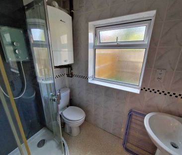 4 Bed Student Accommodation - Photo 6