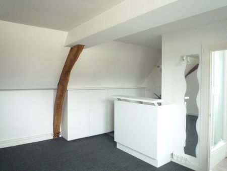 Location Appartement 1 pièce 21m² VALENCIENNES 59300 - Photo 2