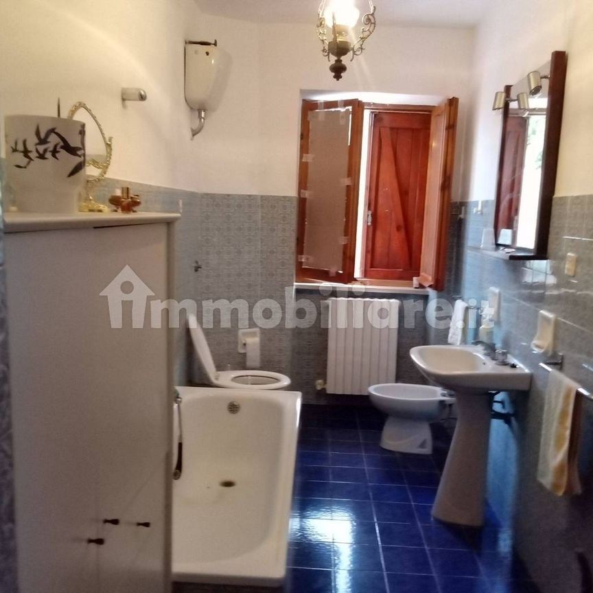 Villa plurifamiliare Località Poggio Primocaso, Poggio Primocaso, Cascia - Photo 1