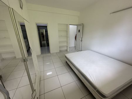 Appartement de T5 104,16 m Abyme - Photo 3