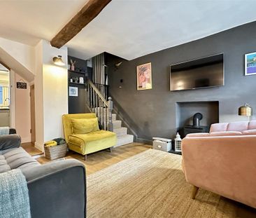 2 bedroom cottage to rent - Photo 2