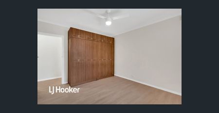 THIS ONE'S A WINNER! LOW-MAINTENANCE WITH PLENTY OF SPACE TO MOVE! - Photo 4