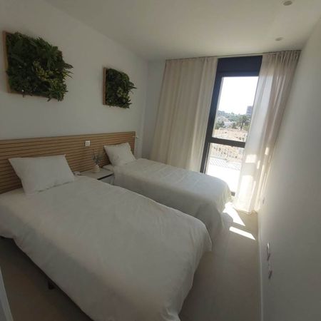 For rent long term NEW and MODERN apartment with 2 bedrooms in Denia - Photo 5