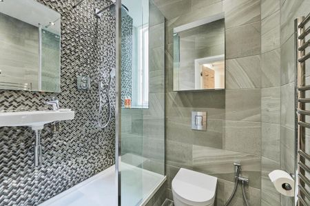 3 bedroom flat to rent - Photo 4