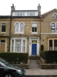 9 Beds - Student House - Bradford - Photo 1