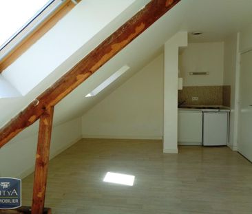 Location Appartement 1 pièce 12m² ST NAZAIRE 44600 - Photo 2