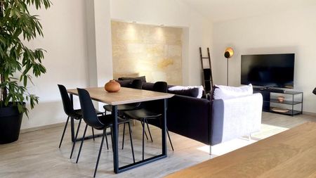 Location Appartement 3 pièces 65m² BORDEAUX 33800 - Photo 2