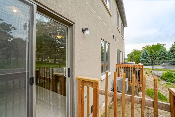 For Lease - 515 Garner Road Unit# 2, Hamilton, Ontario - Photo 1