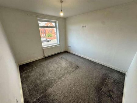 Seabank Road, Wallasey, CH44 - Photo 2