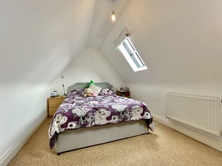 2 bed flat to rent in Grove Park Road, Weston-super-Mare, BS23 - Photo 3