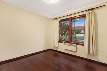 656 Murray Road, Preston. - Photo 2