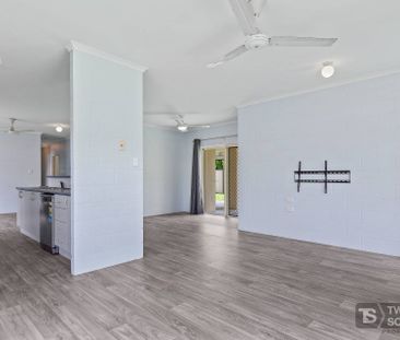 8 Rafferty Street, White Rock - Photo 1