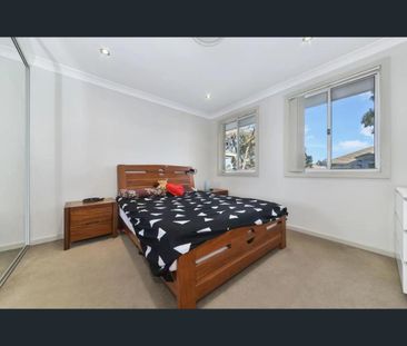 17 Binnet St, Pemulwuy, NSW 2145 - Photo 5