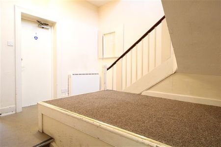 St. Botolphs Street, Colchester - Photo 2