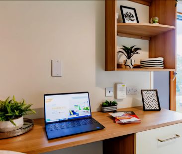 Premium Plus Ensuite - Photo 3