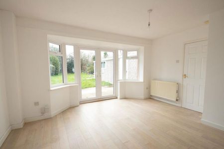 4 bedroom house to rent - Photo 3