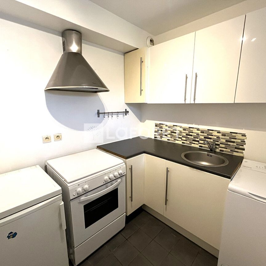 Appartement T2 Bron à louer - Photo 1