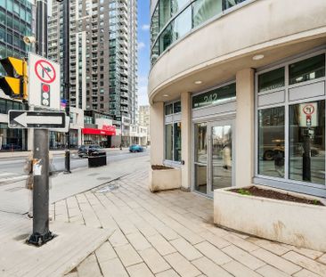 For Lease - 242 Rideau Street Unit# 206, Lower Town - Sandy Hill, O... - Photo 1