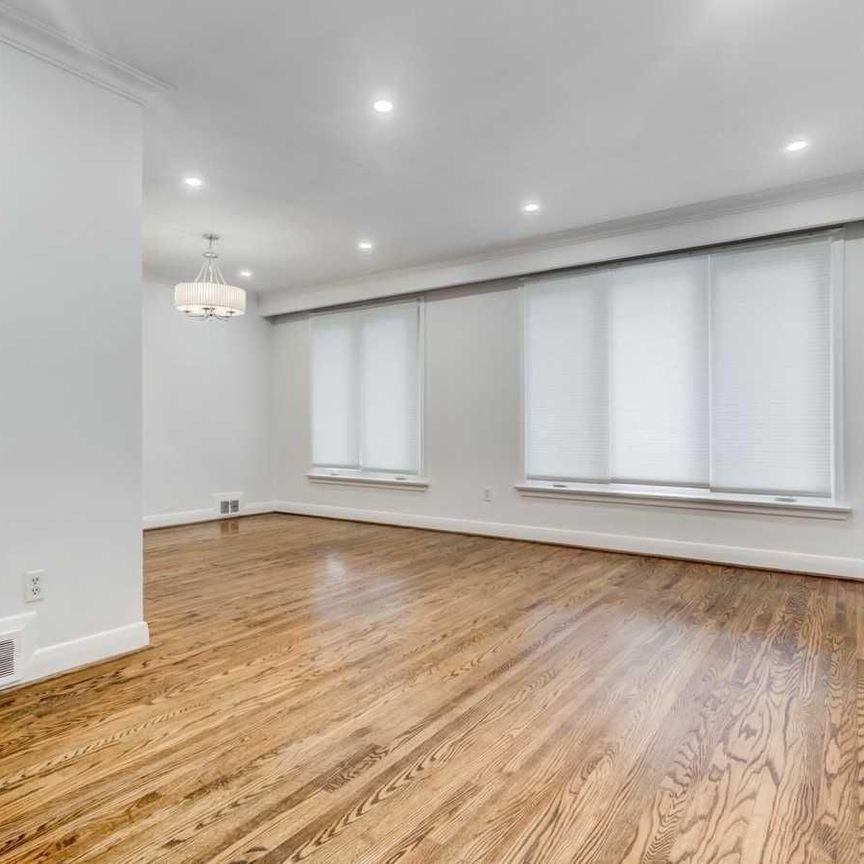 For Lease - 102 Drewry Avenue, Toronto, Ontario - Photo 1