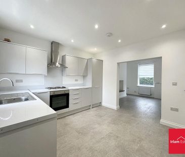 3 bedroom semi-detached house to rent - Photo 1