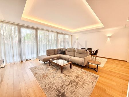APARTAMENT SPECTACULOS l TERASA 28 MP l 2 GARAJE l GYM l ... - Photo 4