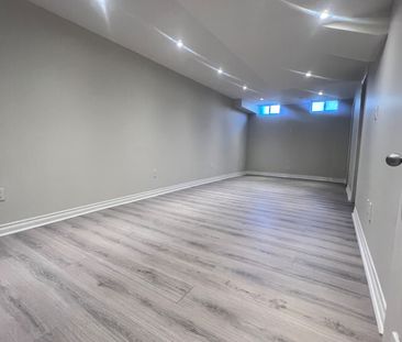 For Lease - 78 Autumn Hill Boulevard, Vaughan, Ontario - Photo 6