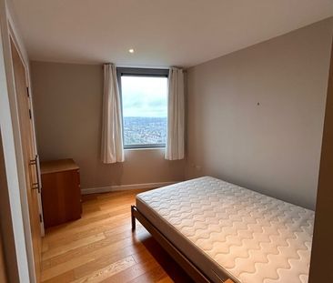 1 Bed Flat, Altyre Road, CR0 - Photo 5