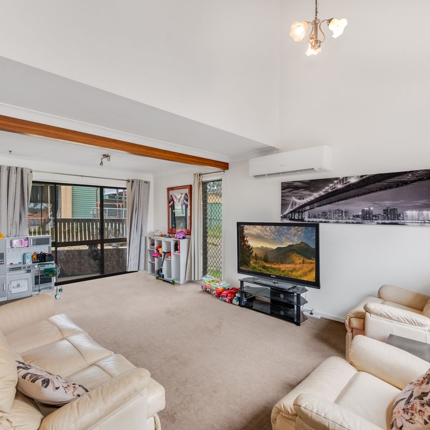 9 Nangara Street, Shailer Park QLD 4128 - House For Rent | Domain - Photo 1