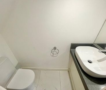 Aberporth Road, CARDIFF - Photo 2