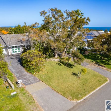 17 Larundel Road, 6015, City Beach Wa - Photo 3