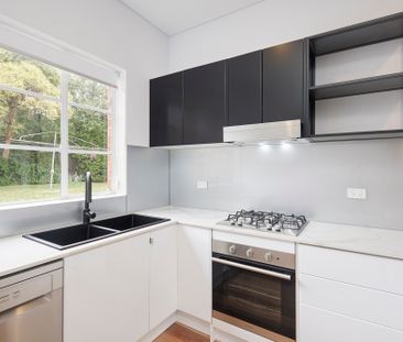 1/66 Riddell Parade, Elsternwick VIC 3185 - Apartment For Rent | Do... - Photo 2