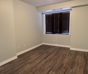 For Lease - 190 Hornchurch Lane Unit# B, Barrhaven, Ontario - Photo 6