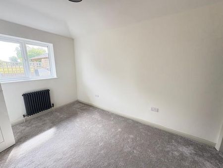 3 bedroom bungalow to rent - Photo 4