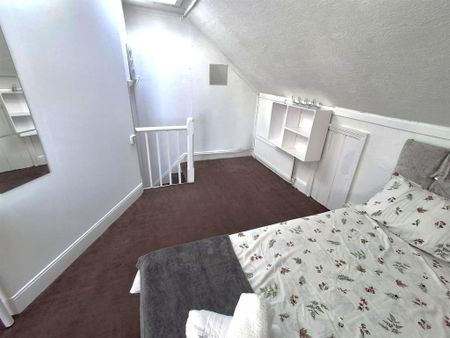 7 bedroom house share to rent - Photo 3