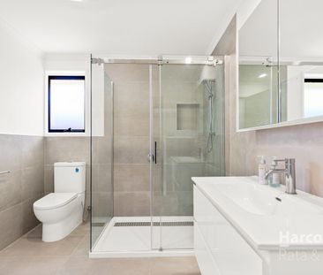 3 Bedroom Spacious Home! - Photo 1