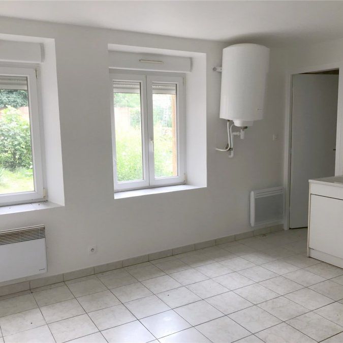 Appartement 1 pièce à Longuyon - Photo 2