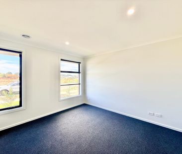 Brand New ✧ Spacious ✧ Prime Location - Photo 2