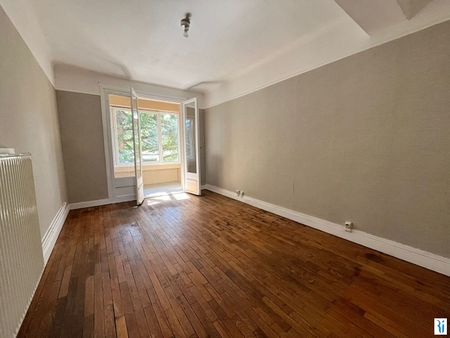 Location Appartement 3 pièces 76m² ROUEN 76100 - Photo 4