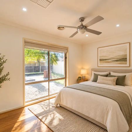 Spacious Family Home - Photo 4