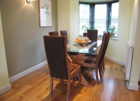 3 bedroom detached house to rent - Photo 4