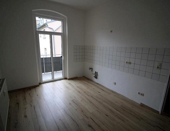 3 Zimmer Wohnung Nähe Zentrum mit Balkon und 2 Bädern - Foto 1