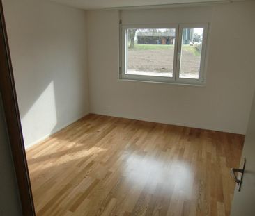 Attraktive 4.5-Zimmer-Wohnung im Erdgeschoss! - Photo 2