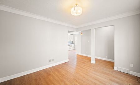 1196 St Matthews - Photo 3