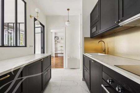 Appartement à louer Paris 8Ème, Paris Rive Droite, France3 441 EUR / Mois - Photo 2