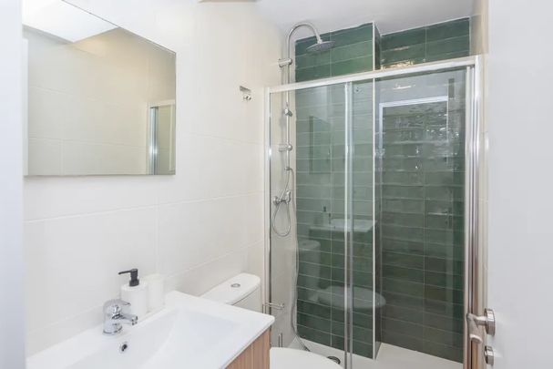 Carrer de Finestrat, Valencia, Valencian Community 46006 - Photo 1