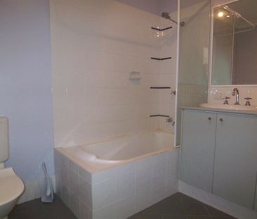 19/7 Bronte Street, East Perth - Photo 1