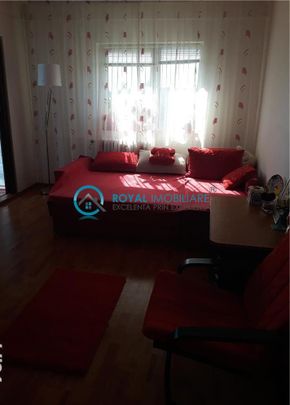 Royal Imobiliare Inchiriere apartament 2 camere zona Democratiei - Photo 1