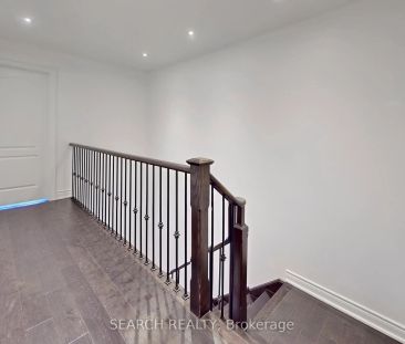 Condo Townhouse For Lease | W9269453 - Photo 3